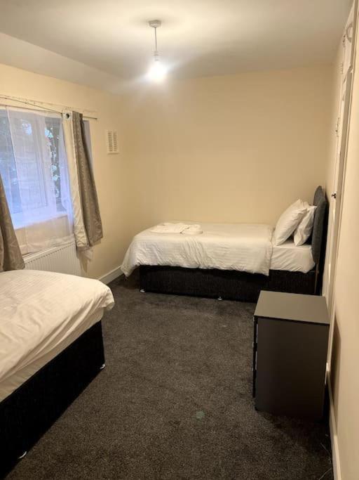Spacious City Centre Home Near Hospital & M5 Worcester Zewnętrze zdjęcie
